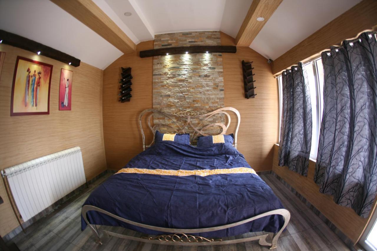Rooms&Restaurant 43 Belgrad Exterior foto
